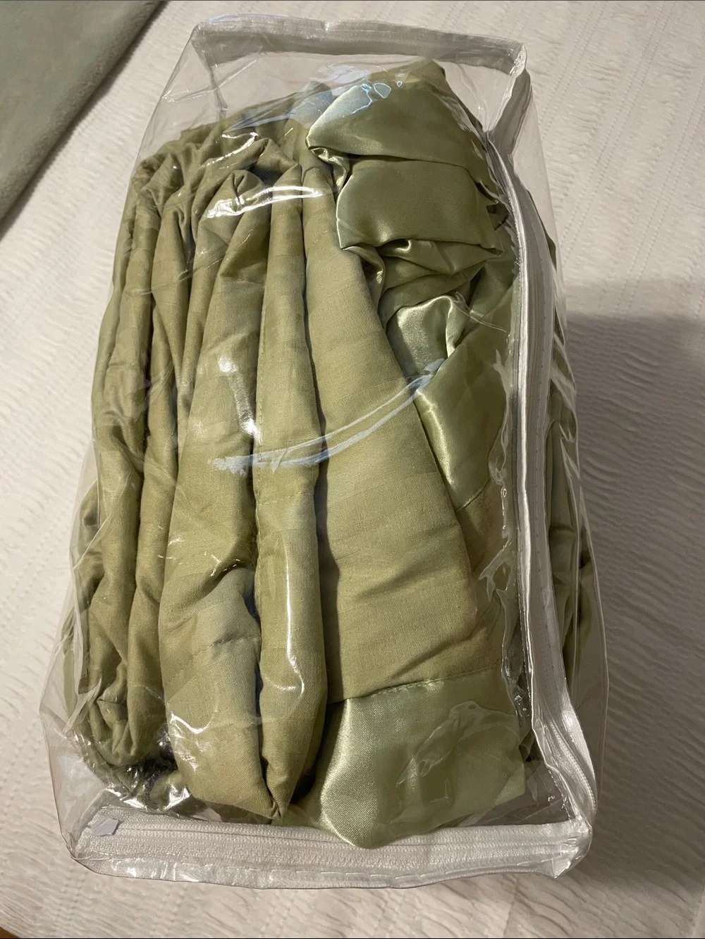 Charter Club Cotton Bed Cover. King Size. Sage Green. Great Condition